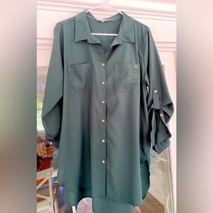 Calvin Klein Emerald Green Button Down Blouse